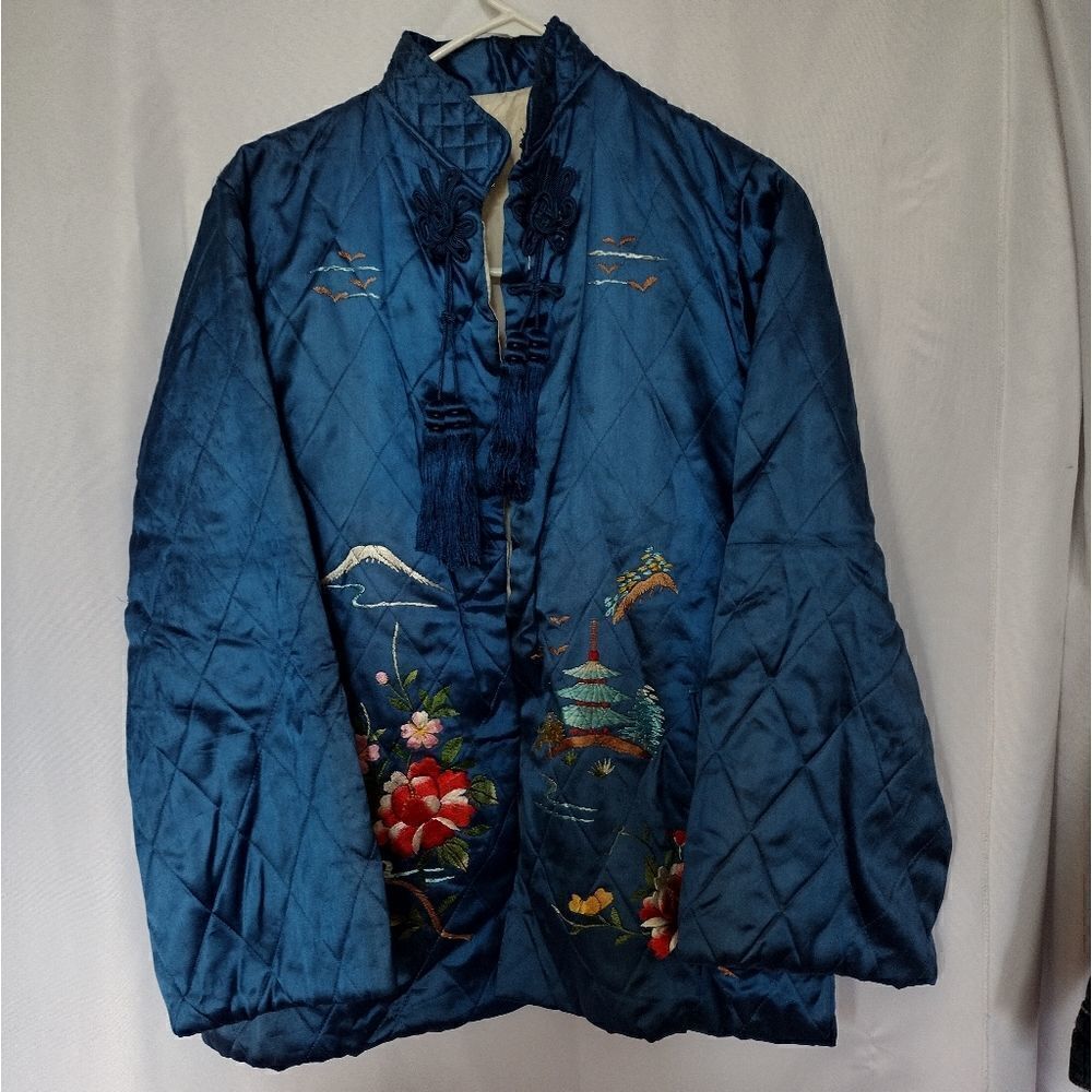 Vintage quilted silk/satin jacket 
